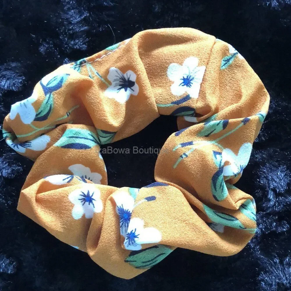 Bundle (6) Satin Scrunchie   ISC8125  - KIDS  Handmade NWT Boutique